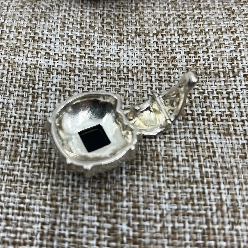 Square Modernist Sterling Silver Pendant โจ - Picture 5 of 10